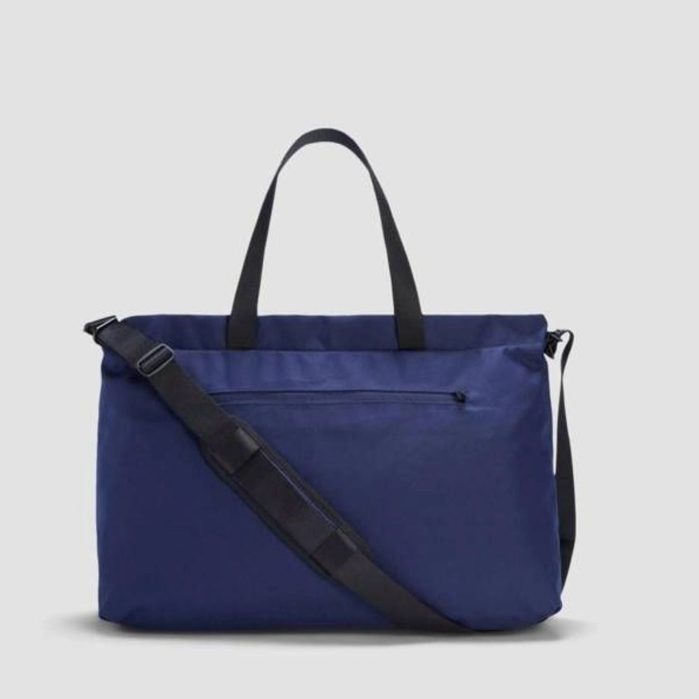 Everlane ReNew Transit Weekender